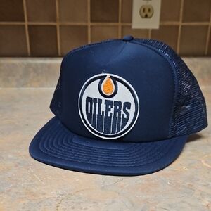 Vintage Edmonton Oilers Wilson Dead Stock Navy Blue Mesh Cap NHL Perfect